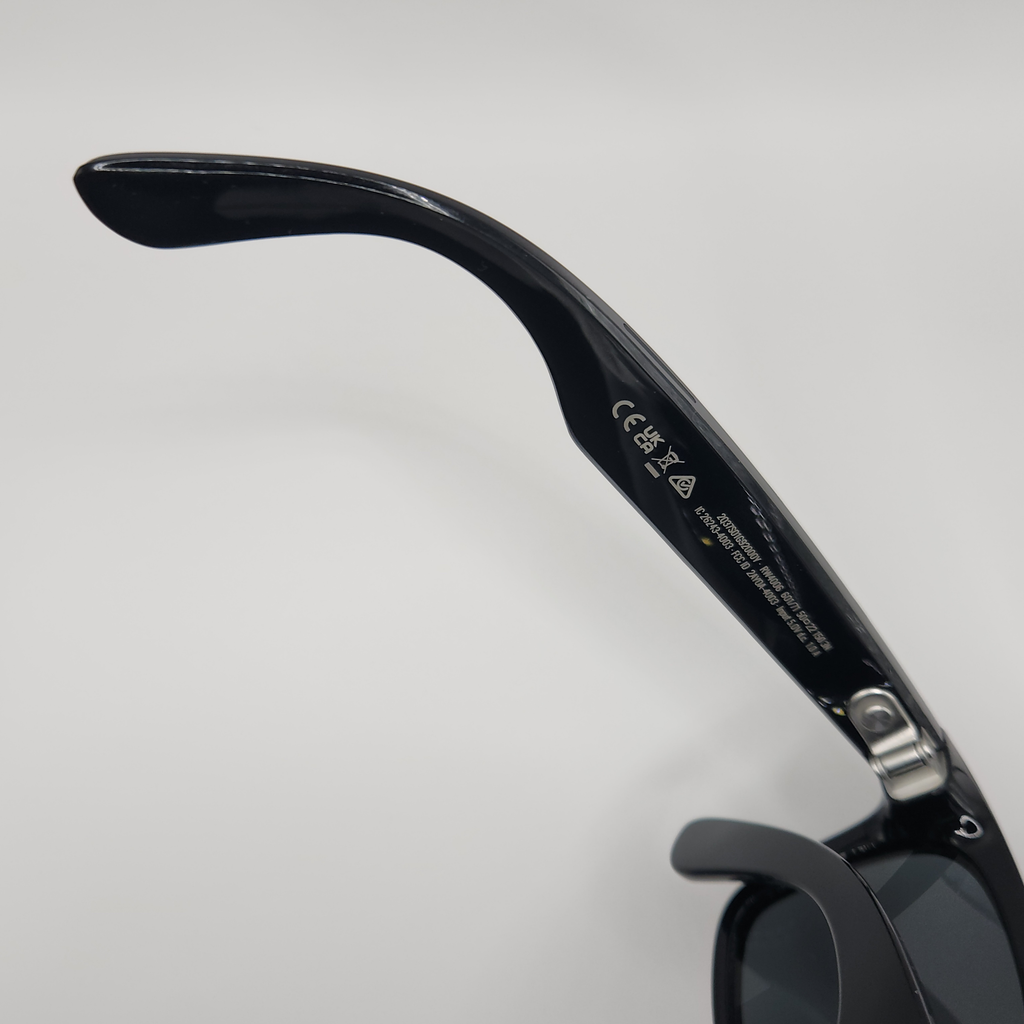 Ray-Ban Meta Wayfarer Gen 1 – Noir Brillant / Verres Catégorie 3 Gris Vert (Taille 50) - Smart+